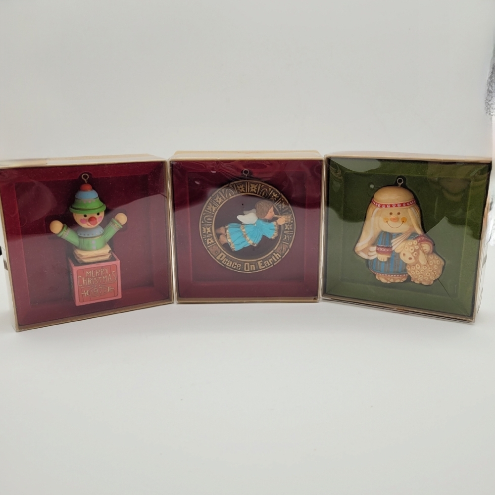 Hallmark Christmas Ornaments Set